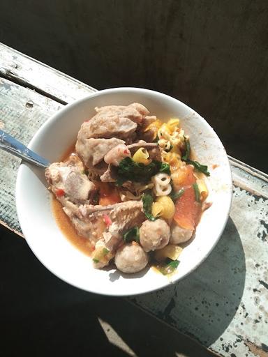 BAKSO SEBLAK UMI ESIH