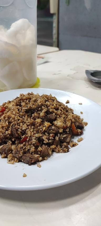 KWETIAW / NASI GORENG CUNG UN (CNN)