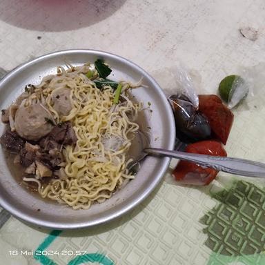 MIE BASO BALAPAN SOLO - GARUT