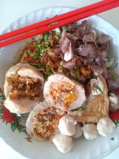 MIE BASO BALAPAN SOLO - GARUT