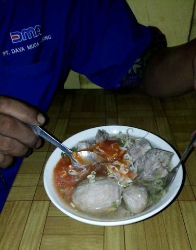 MIE BASO GOYANG LIDAH