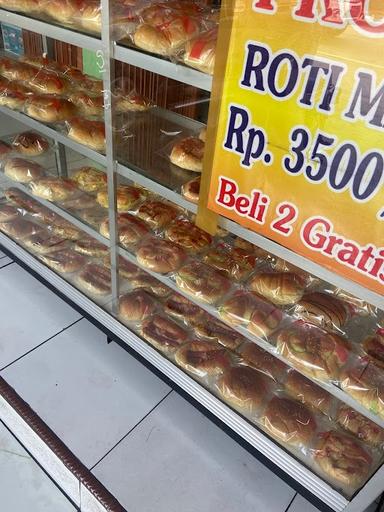 THE VOS BAKERY GAJAH RAYA