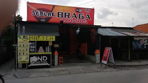 SEBLAK BRAGA BANDUNG & THAI TEA