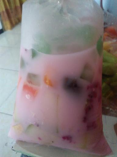 SOP BUAH BERKAH 4BERSAUDARA