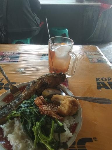 WARUNG MAKAN BU TINI