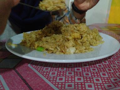 WARUNG MAKAN GADING PELANGI ( PAK KUMIS )