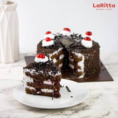 LARITTA BAKERY - GAYUNGSARI