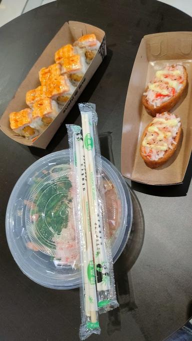 SUSHI LINE SURABAYA