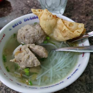 ES TELLER TANJUNG ANOM & BASO DAGING SAPI