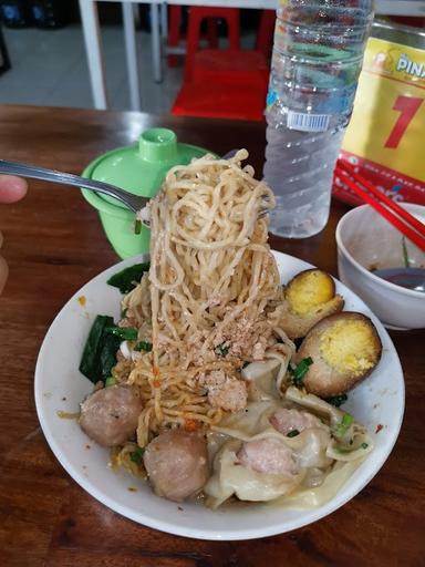 MIE PINANGSIA - SIWALANKERTO