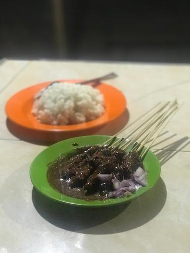 WARUNG SATE AYAM CAK MUHAMMAD