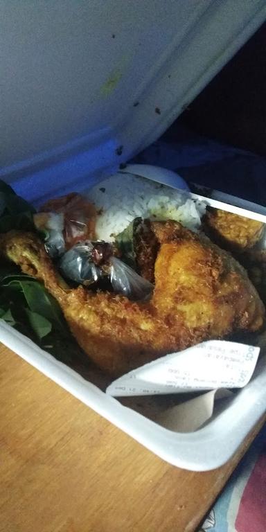 AYAM LAOS BU TIEN