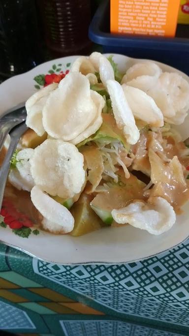 GADO-GADO GANTING