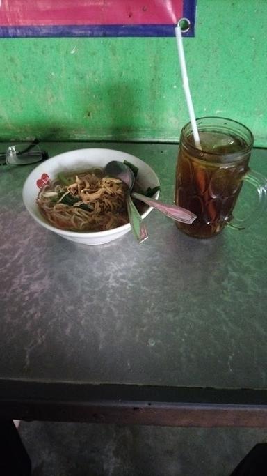 MIE AYAM DAN BAKSO 36 TRINEM