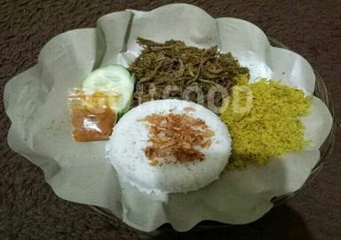 NASI UDUK BU KRIS