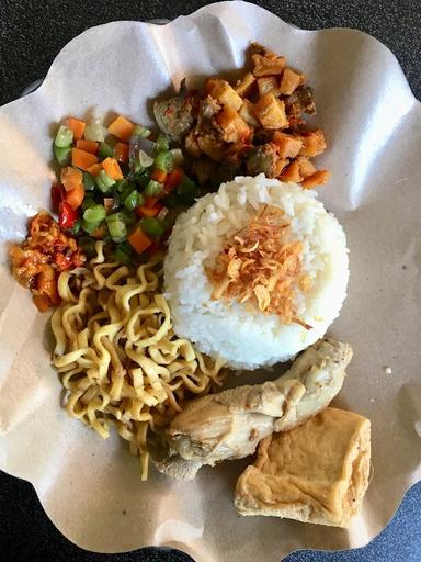 NASI UDUK BU KRIS