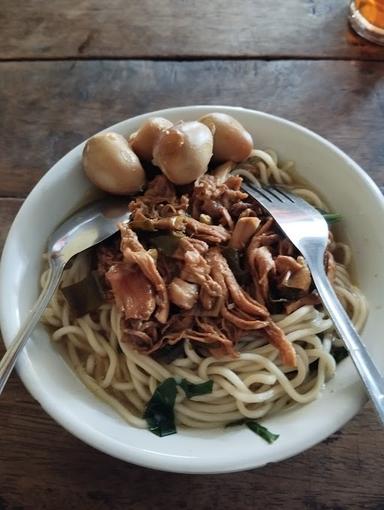 PUTRA SOLO MIE AYAM