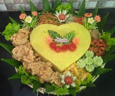 TUMPENG KARANG AYU