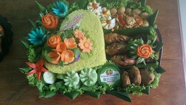 TUMPENG KARANG AYU