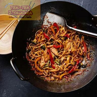 BAKMIE GORENG 2 SAUDARA ( OWIE ) BANDUNG