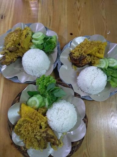 AYAM KALASAN SEHATI KHAS YOGYA