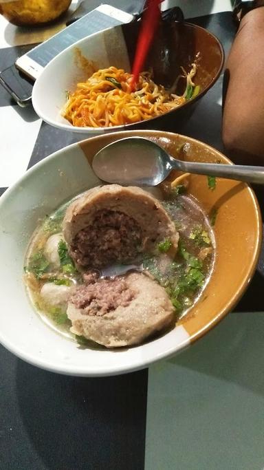 BAKSO SOLO SIDODADI