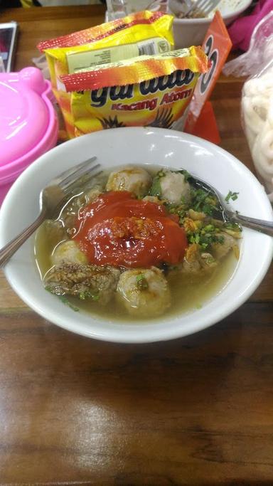 BASO URAT TETELAN