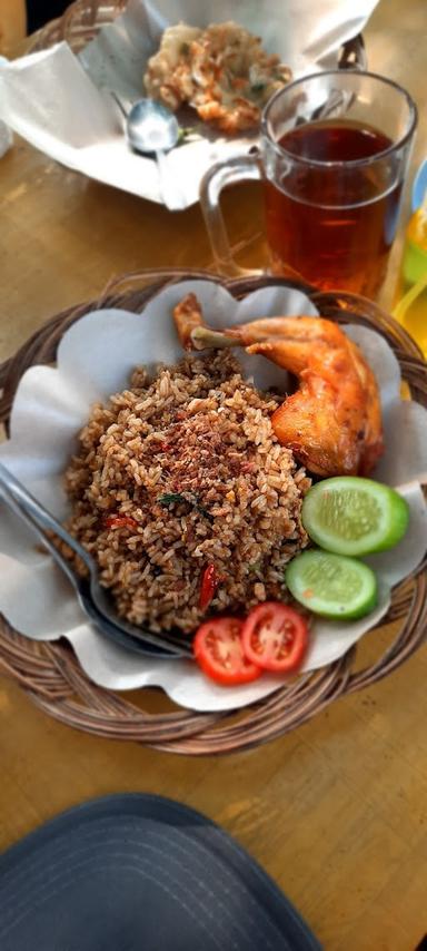 IKAN & AYAM BAKAR BALE GEDE