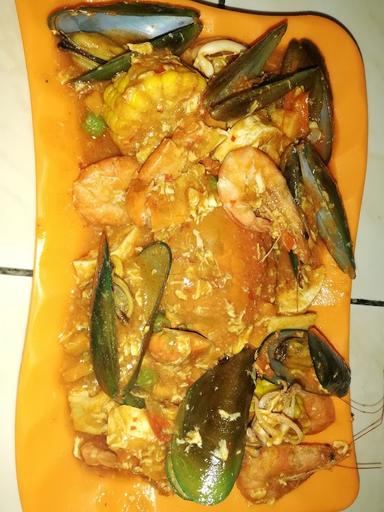 KEDAI BEBEK & SEAFOOD MUTIARA