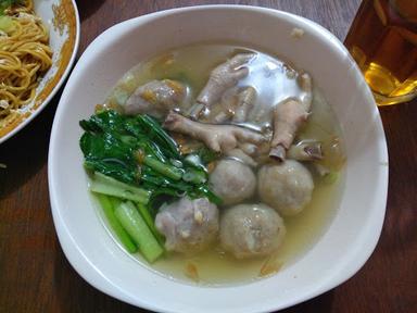 MIE BASO AKUP BUMI ADIPURA