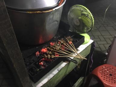 SATE PADANG MEYLAN, ADIPURA