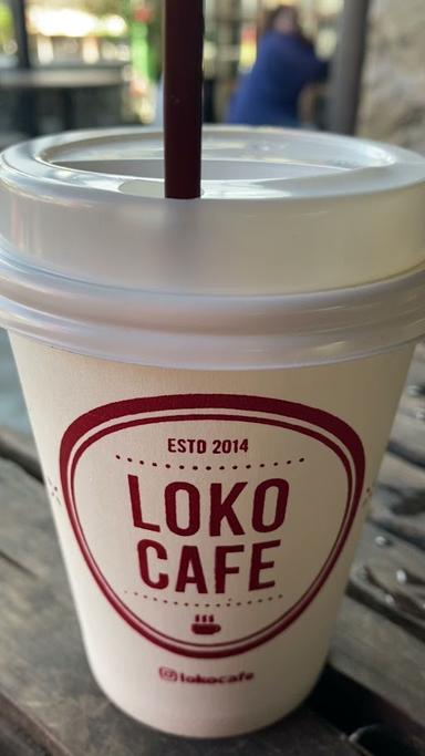 LOKO CAFE STASIUN TUGU