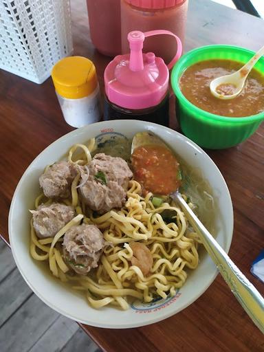 BAKSO LEGEND CIJUREY