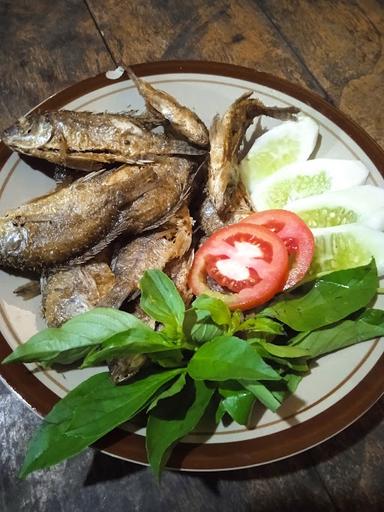 IKAN BAKAR KAK RUS