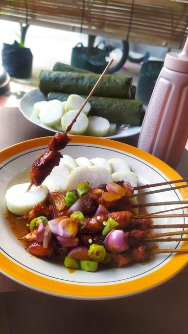 SATE AYAM MORO WAREK