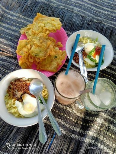 WARUNG MAKAN RIZQI