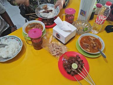 WARUNG SATE GULE KAK IDA