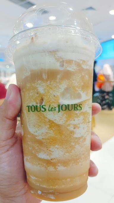 TOUS LES JOURS - TUNJUNGAN PLAZA 3