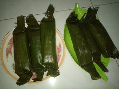 JAJANAN AREM AREM (NASI GURIH) KHAS SOLO BUDE ANI