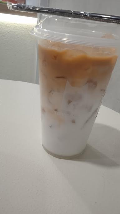 TOMORO COFFEE - KUSUMA BANGSA