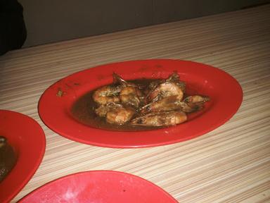 IKAN BAKAR SEAFOOD GENTENG BESAR