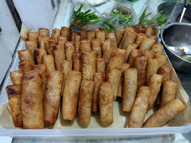 LUMPIA BLEDEG