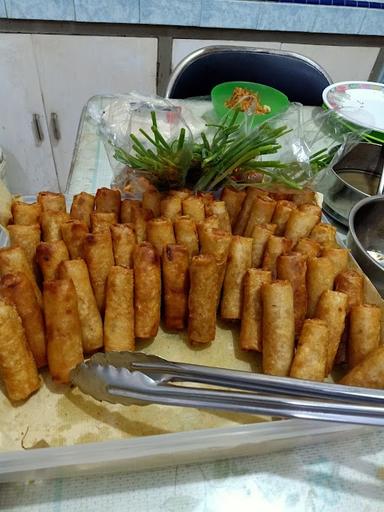 LUMPIA BLEDEG