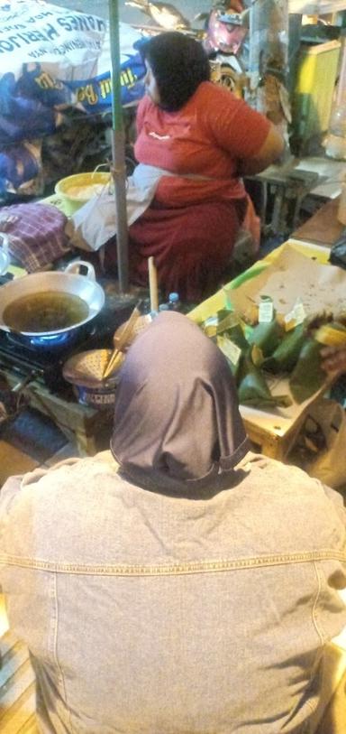 MARTABAK MADURA MBAK MARTHA