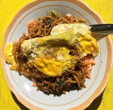 NASI GORENG PAK KUMIS