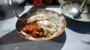 NASI GORENG PAK KUMIS