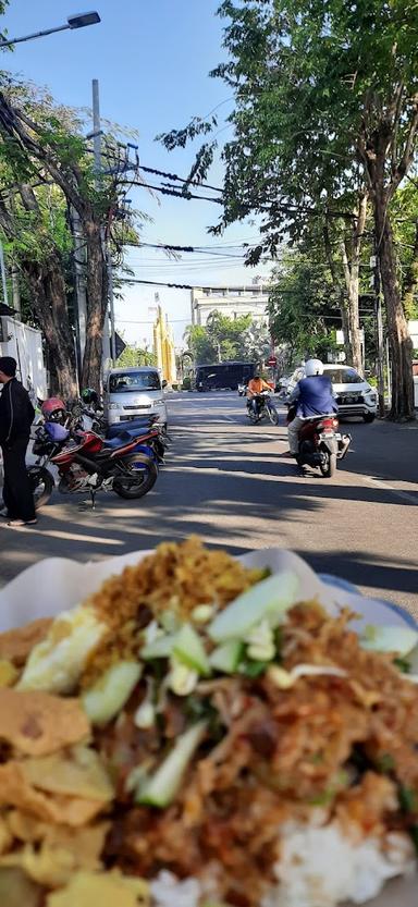 NASI PECEL BAMBU RUNCING BU WURI