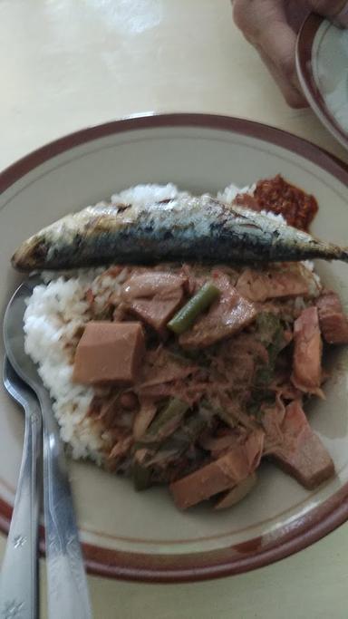 NASI PECEL IBU ULIL