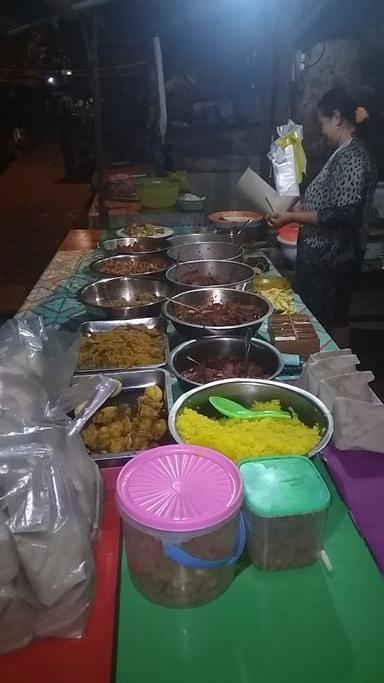 WARUNG NASI CAMPUR BU KAYATI