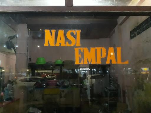 WARUNG NASI EMPAL